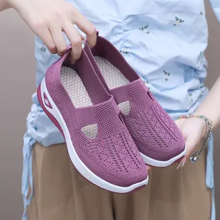 Soft-Sole Casual Walking Shoes